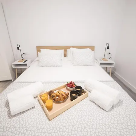 Moonkey - Mediterraneo Con Jacuzzi Y Luz Natural Apartment *