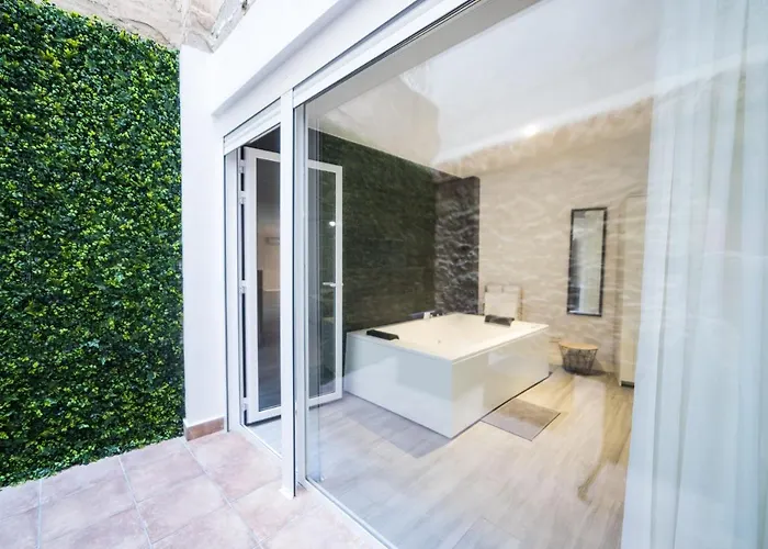 Moonkey - Mediterraneo Con Jacuzzi Y Luz Natural
